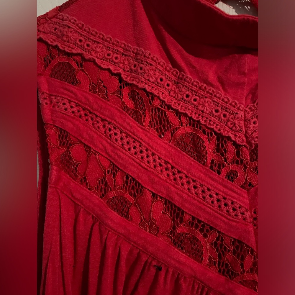 3/$15 RED lace dress short and flowy - Picture 3 of 4
